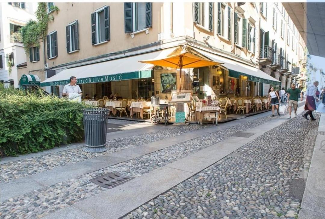 Brera Vicolo Fiori Apartment Milano Exterior foto