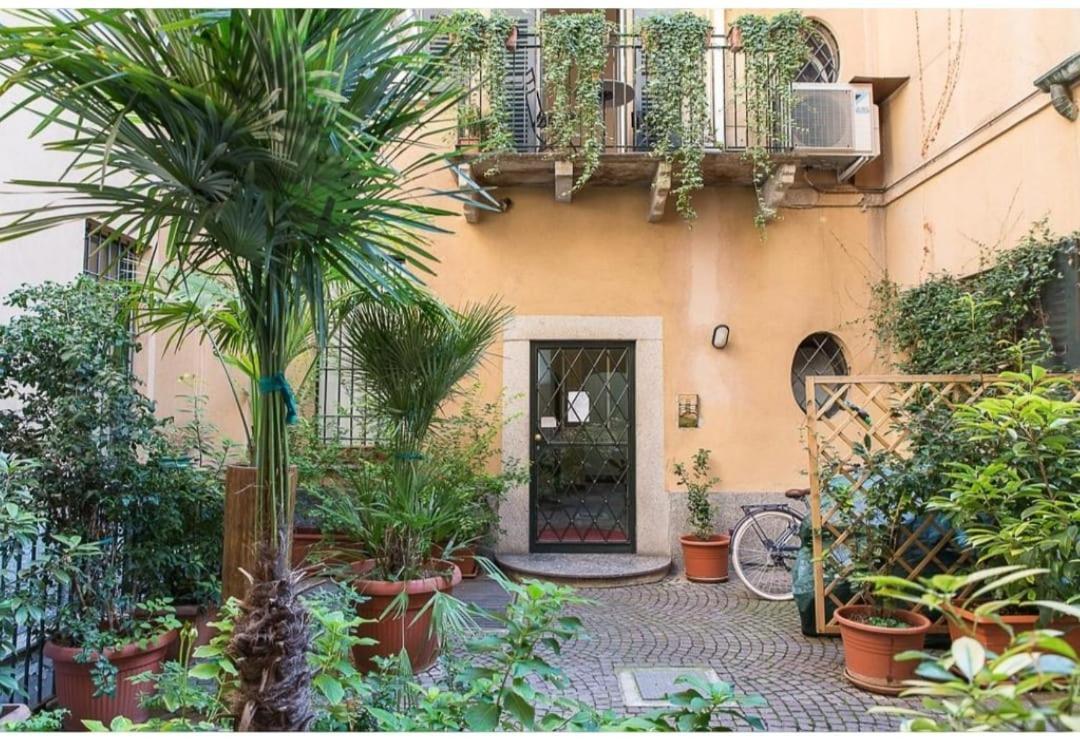 Brera Vicolo Fiori Apartment Milano Exterior foto